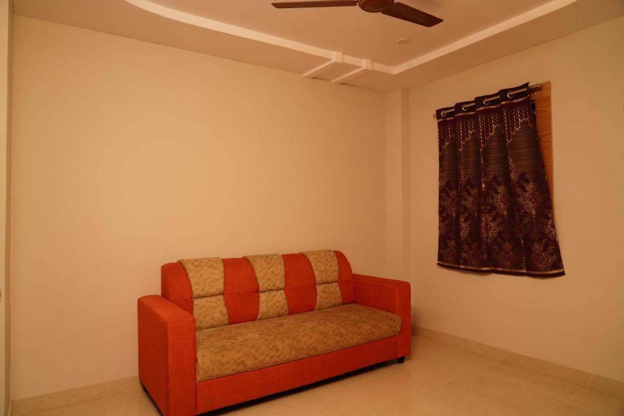 Swagath Residency Kākināda 외부 사진